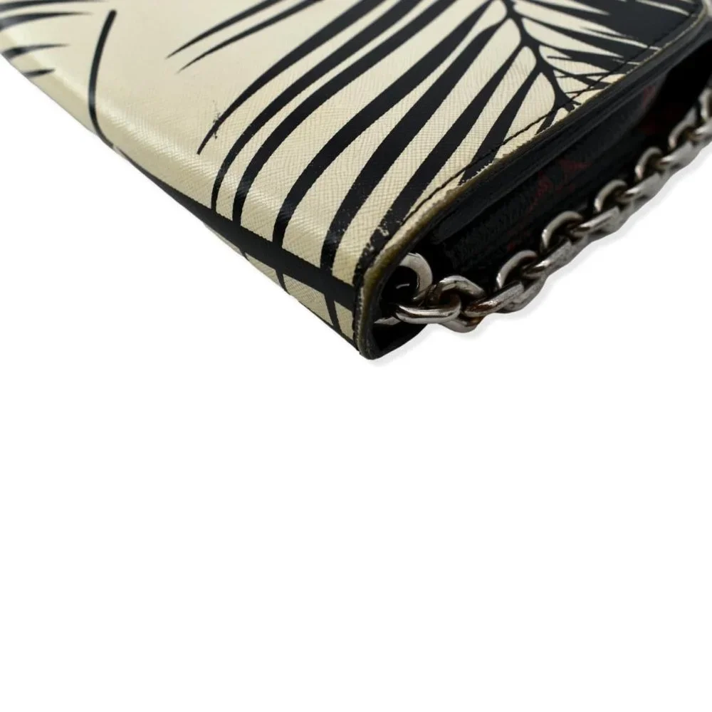 LOUIS VUITTON Monogram Palm Twist Chain Wallet White - Picture 5 of 13